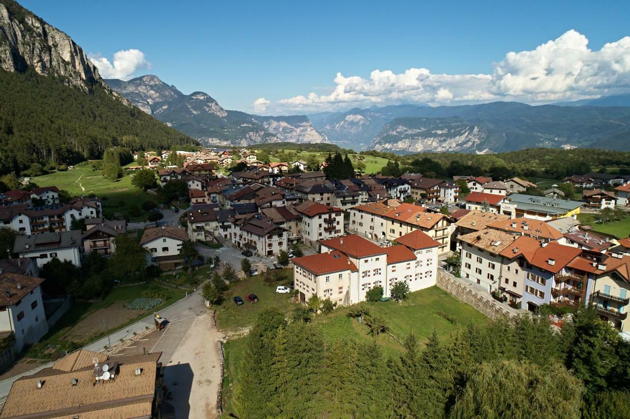 Castello Fai Apartment