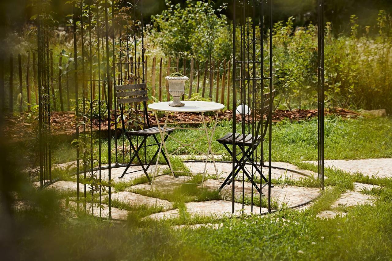 Castello Fai Apartment *